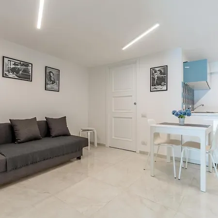 Umberto'S Nest At Toledo Apartment Naples Exterior photo